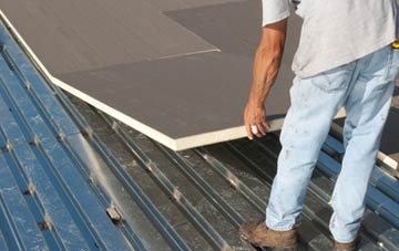 benefits of insulating Kinghay flat roofing